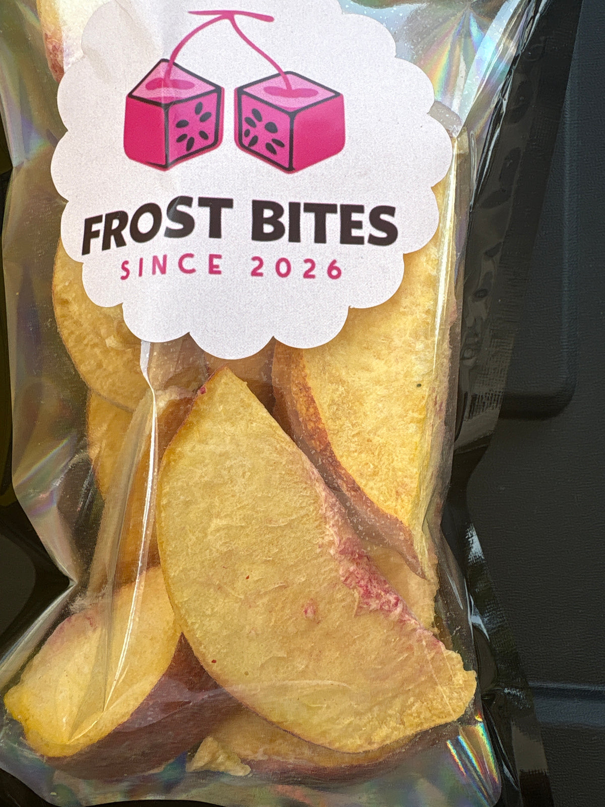 Freeze dried peaches